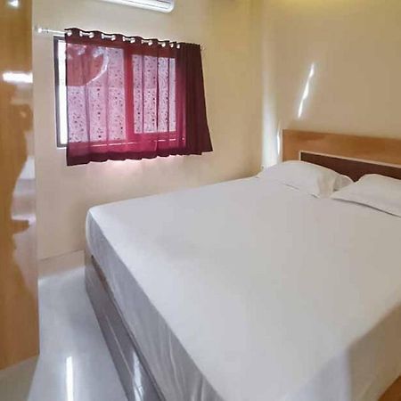 Jatiwangi Syariah Guest House Mitra Reddoorz Majalengka Exterior photo